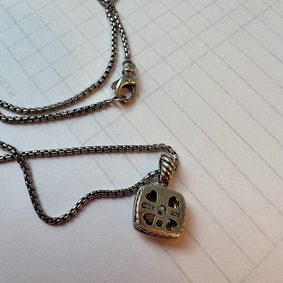 David Yurman Petite Albion® Pendant Necklace -Prasiolite and Pavé Diamonds - Picture 6 of 7